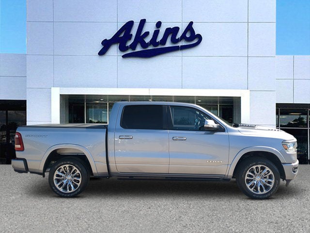 2021 RAM 1500 Laramie 4x4 Crew Cab 5'7's photo