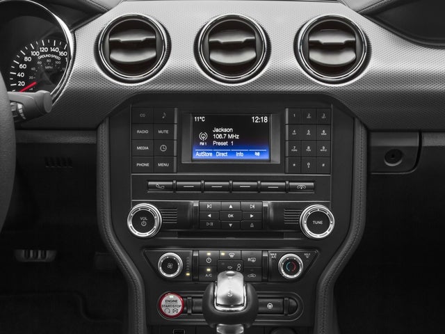 2016 Ford Mustang V6