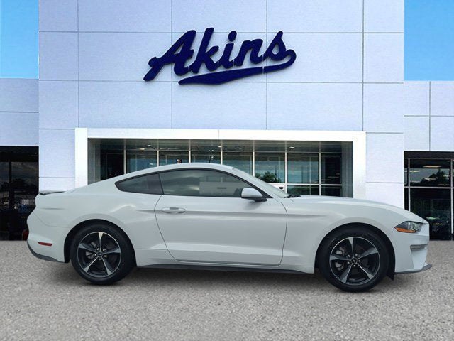 2020 Ford Mustang EcoBoost