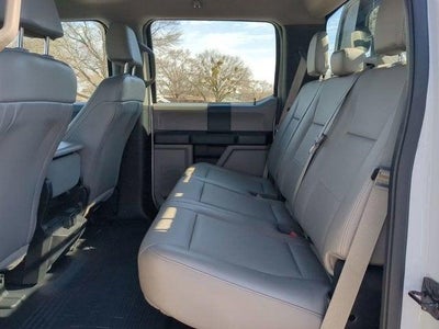 2017 Ford F-450 Chassis XL