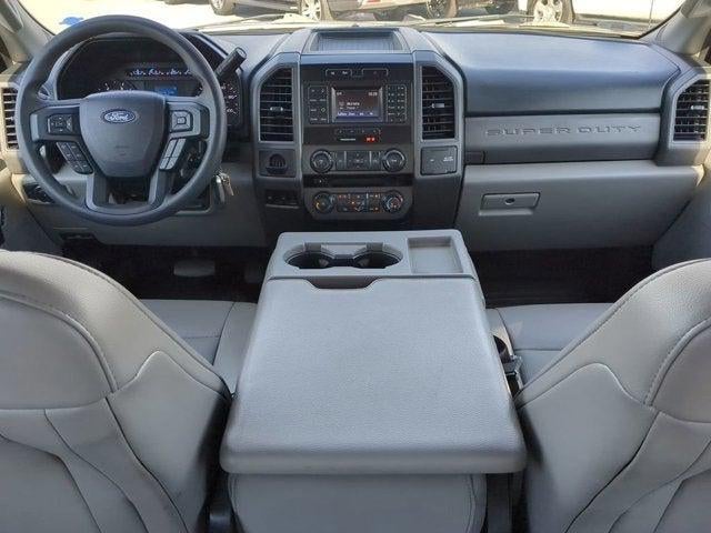 2017 Ford F-450 Chassis XL