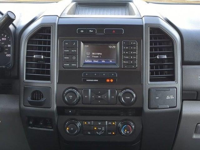 2017 Ford F-450 Chassis XL