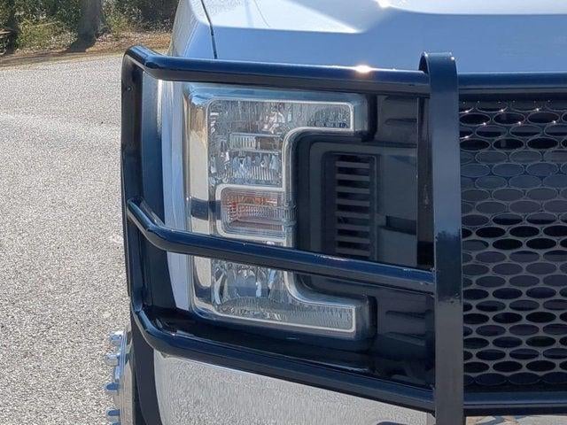 2017 Ford F-450 Chassis XL