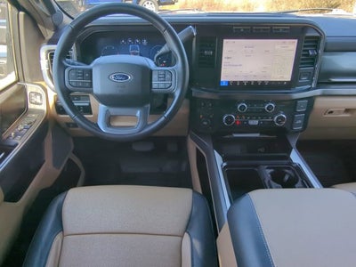 2023 Ford F-450 Chassis LARIAT