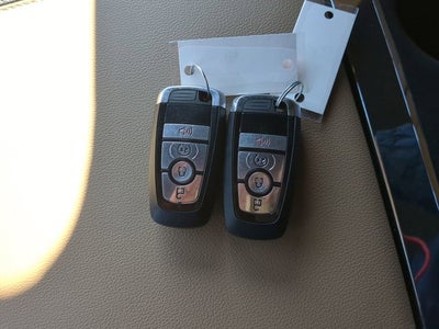 2023 Ford F-450 Chassis LARIAT