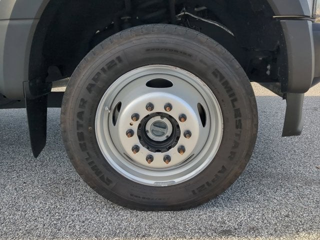 2022 Ford F-550 Chassis XL