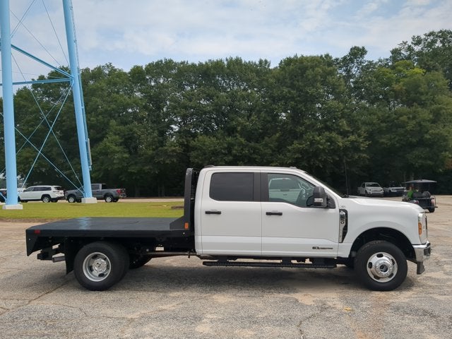 2025 Ford F-350 Chassis XL