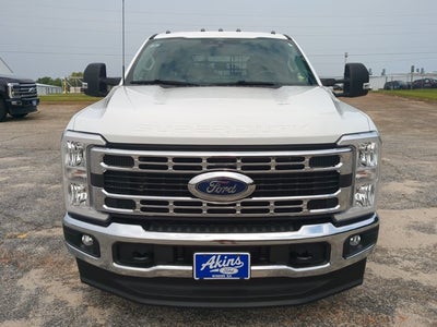 2025 Ford F-350 Chassis XL