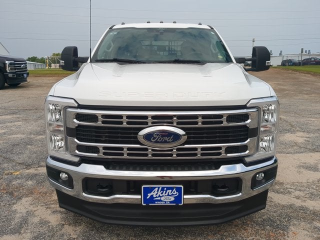 2025 Ford F-350 Chassis XL