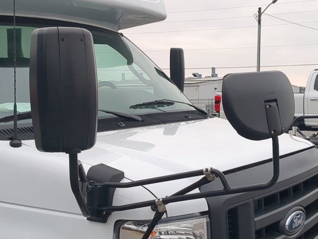 2024 Ford E-350 Cutaway E-350 SRW 138" WB