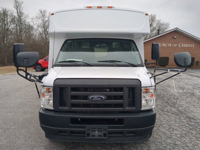 2024 Ford E-350 Cutaway E-350 SRW 138" WB