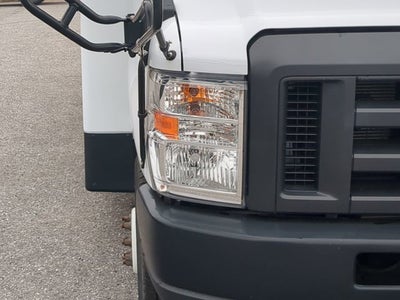 2024 Ford E-350 Cutaway E-350 SRW 138" WB