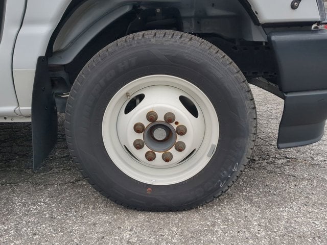 2024 Ford E-350 Cutaway E-350 SRW 138" WB