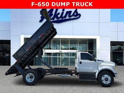 2023 Ford F-650 Gas Base