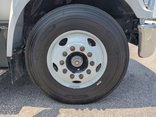 2023 Ford F-650 Gas Base