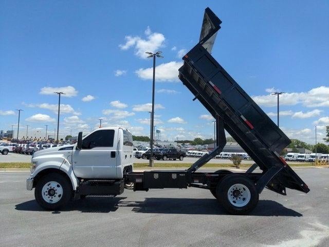 2023 Ford F-650 Gas Base