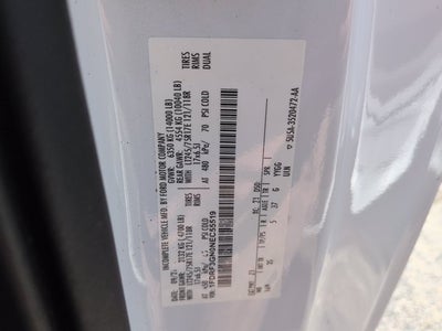 2022 Ford F-350 Chassis XLT
