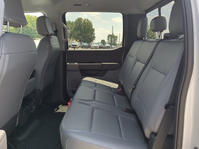 2025 Ford F-550 Chassis XL