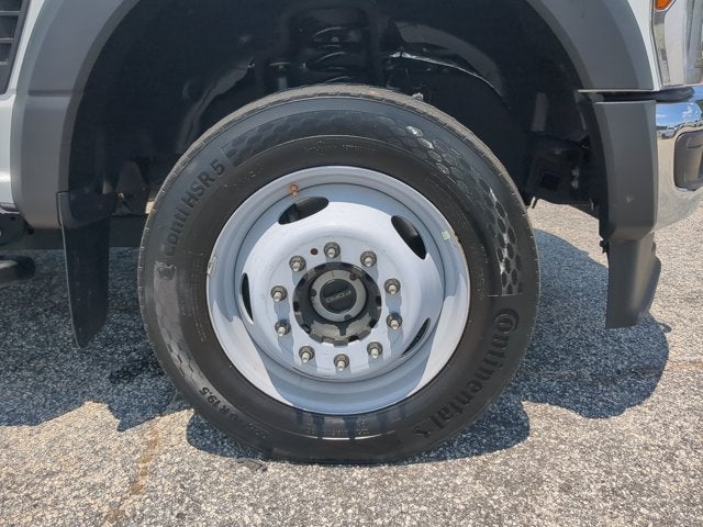 2025 Ford F-550 Chassis XL