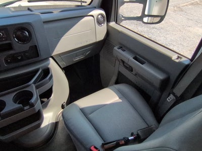 2025 Ford E-350 Cutaway E-350 SRW 138" WB