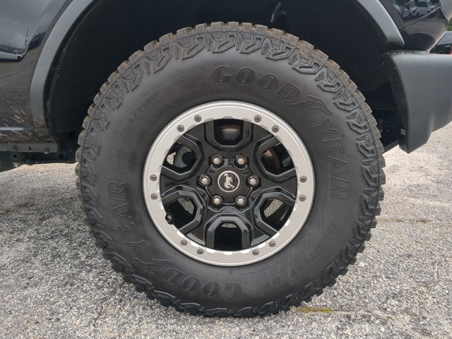 2022 Ford Bronco Base