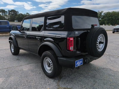 2025 Ford Bronco Base