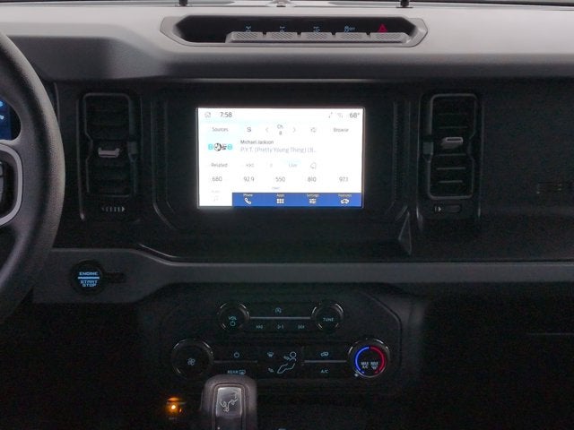 2021 Ford Bronco Base