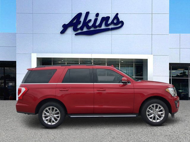 2021 Ford Expedition XLT's photo