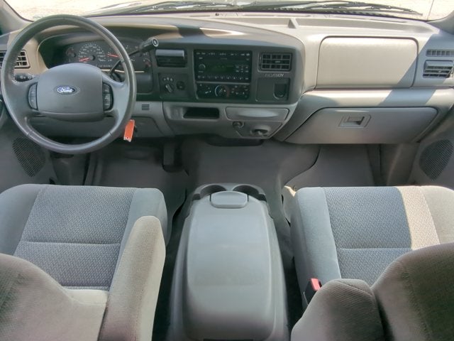 2004 Ford Excursion XLT