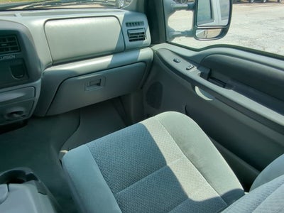 2004 Ford Excursion XLT