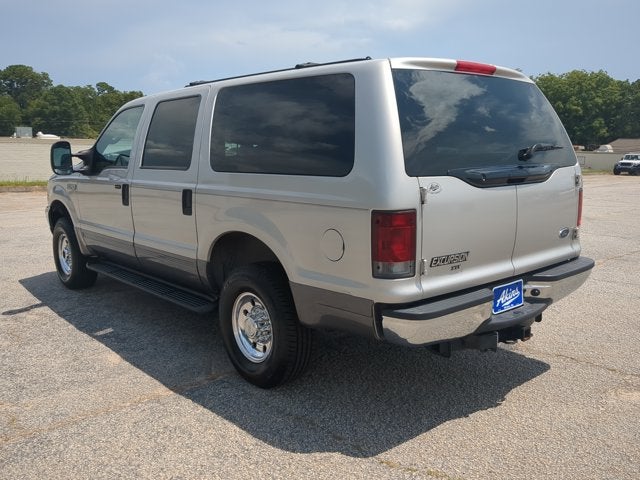 2004 Ford Excursion XLT