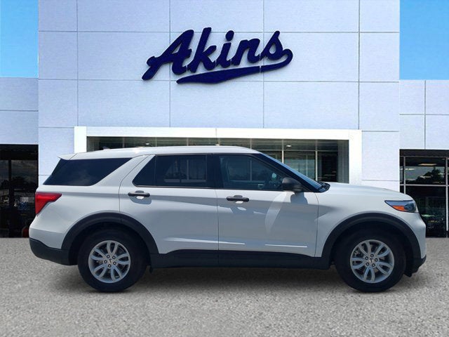 2021 Ford Explorer Base RWD's photo