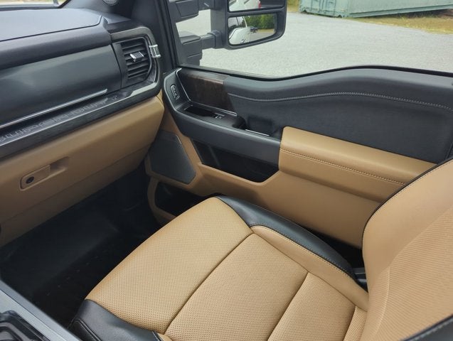 2023 Ford F-250 LARIAT