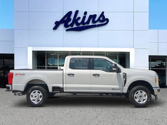 2025 Ford F-250 XLT