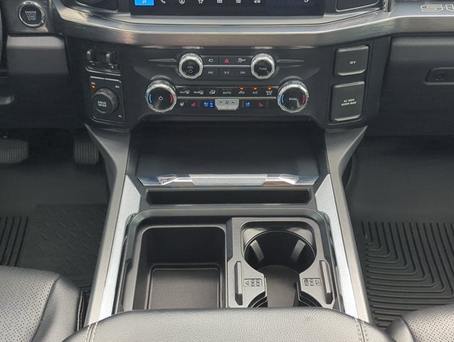 2025 Ford F-450 LARIAT