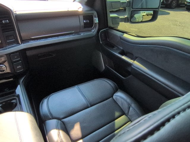 2025 Ford F-450 Platinum