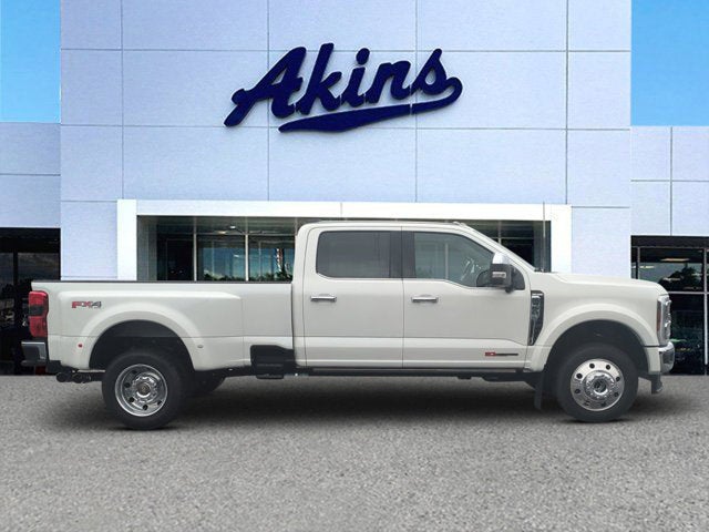 2025 Ford F-450 King Ranch