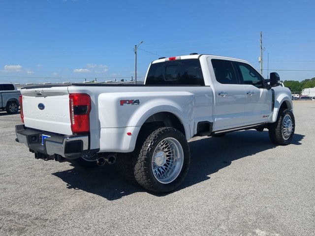 2025 Ford F-450 LARIAT