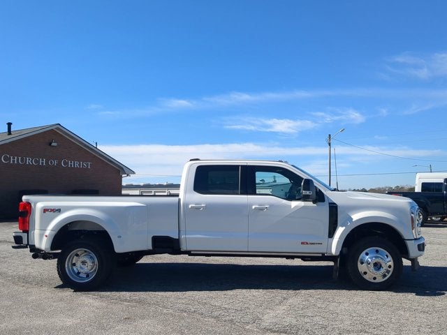 2025 Ford F-450 Platinum