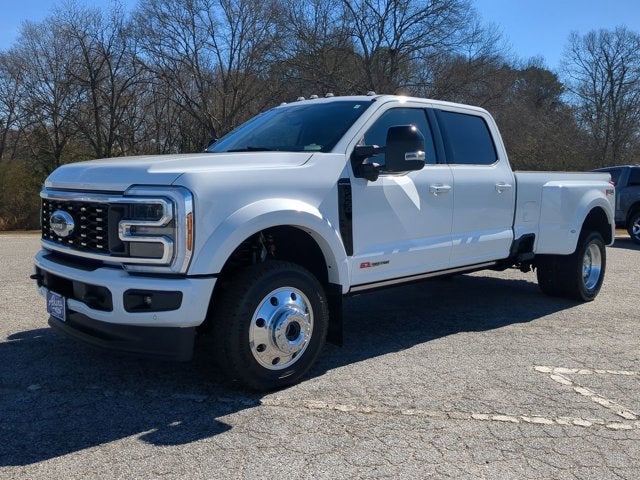 2025 Ford F-450 Platinum