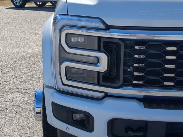 2025 Ford F-450 Platinum