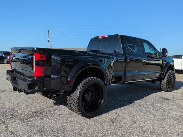 2026 Ford Super Duty F-450 DRW Platinum