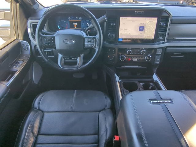 2025 Ford F-450 Platinum