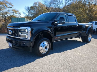 2025 Ford F-450 Platinum