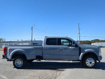 2025 Ford F-450 Platinum