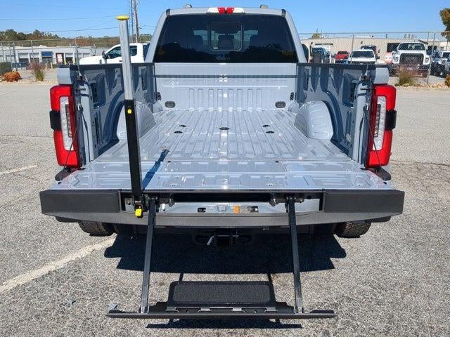 2025 Ford F-450 Platinum