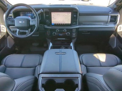 2025 Ford F-450 Platinum