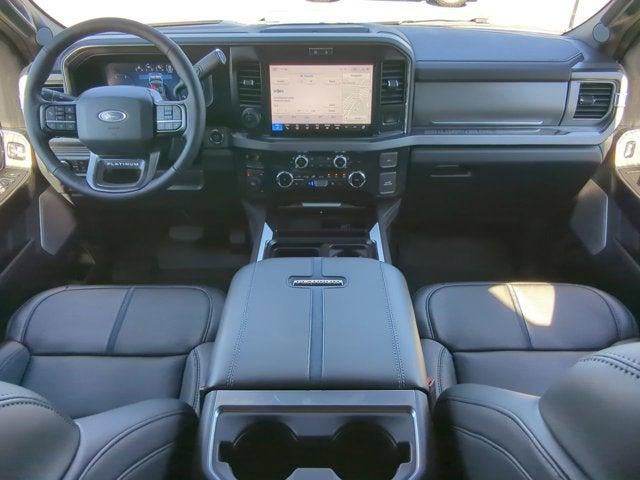 2025 Ford F-450 Platinum