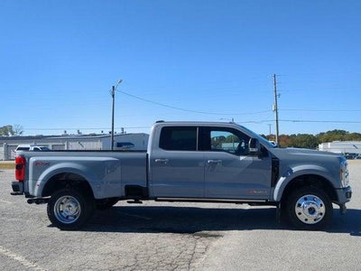 2025 Ford F-450 Platinum