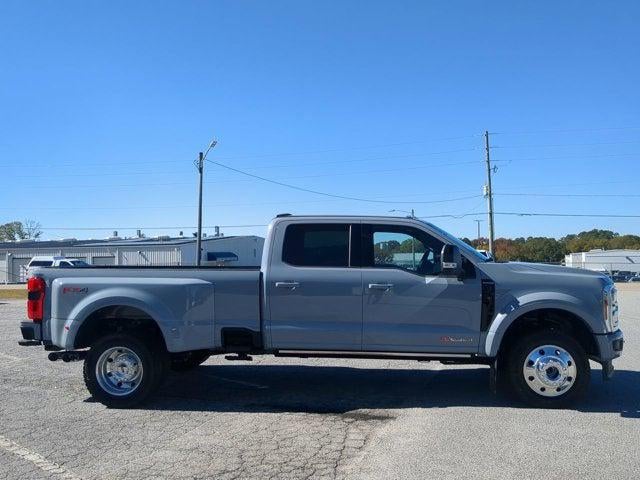 2025 Ford F-450 Platinum
